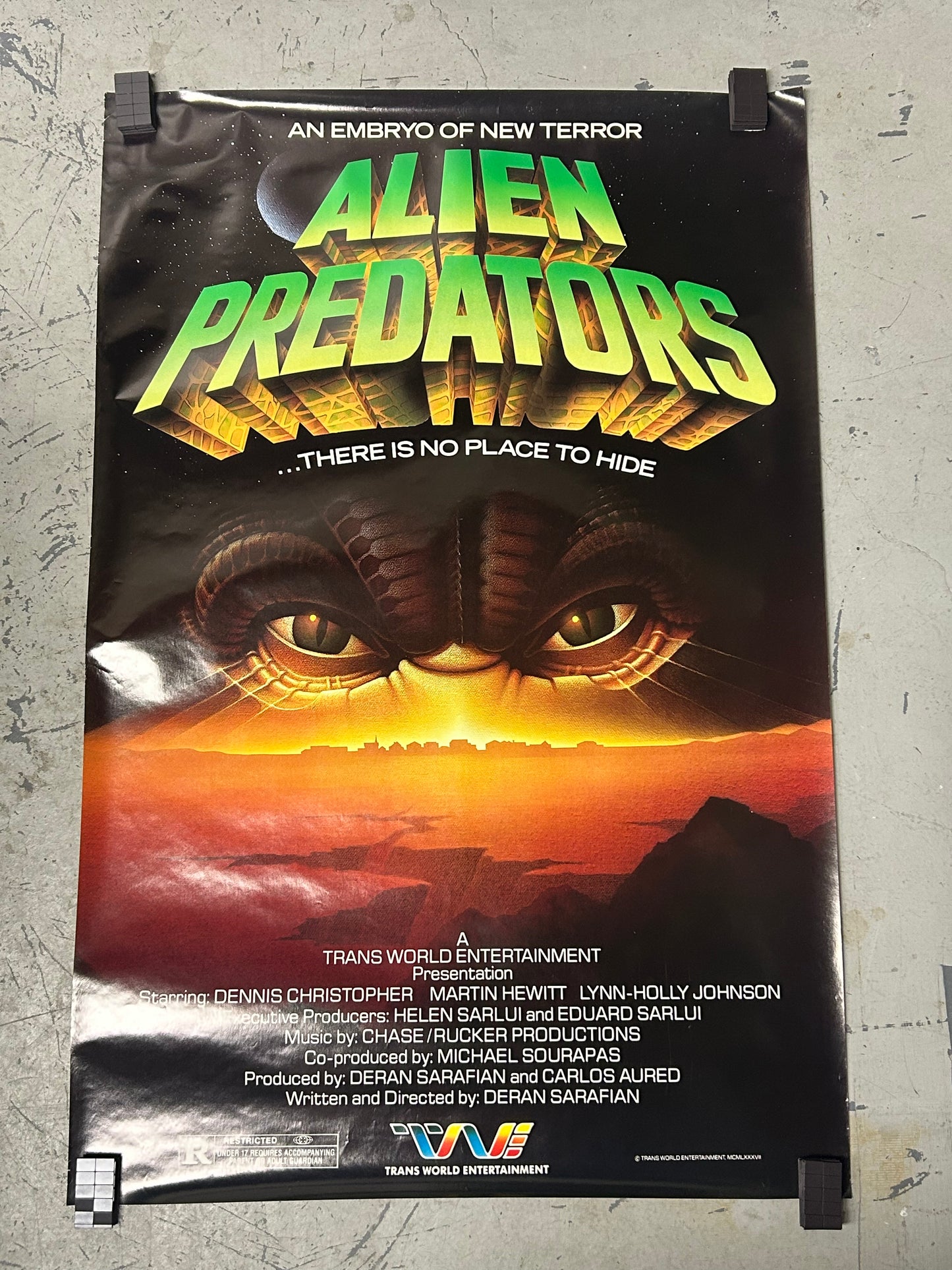 Alien Predators (1987) Original Vintage Movie Poster VG-EX Condition