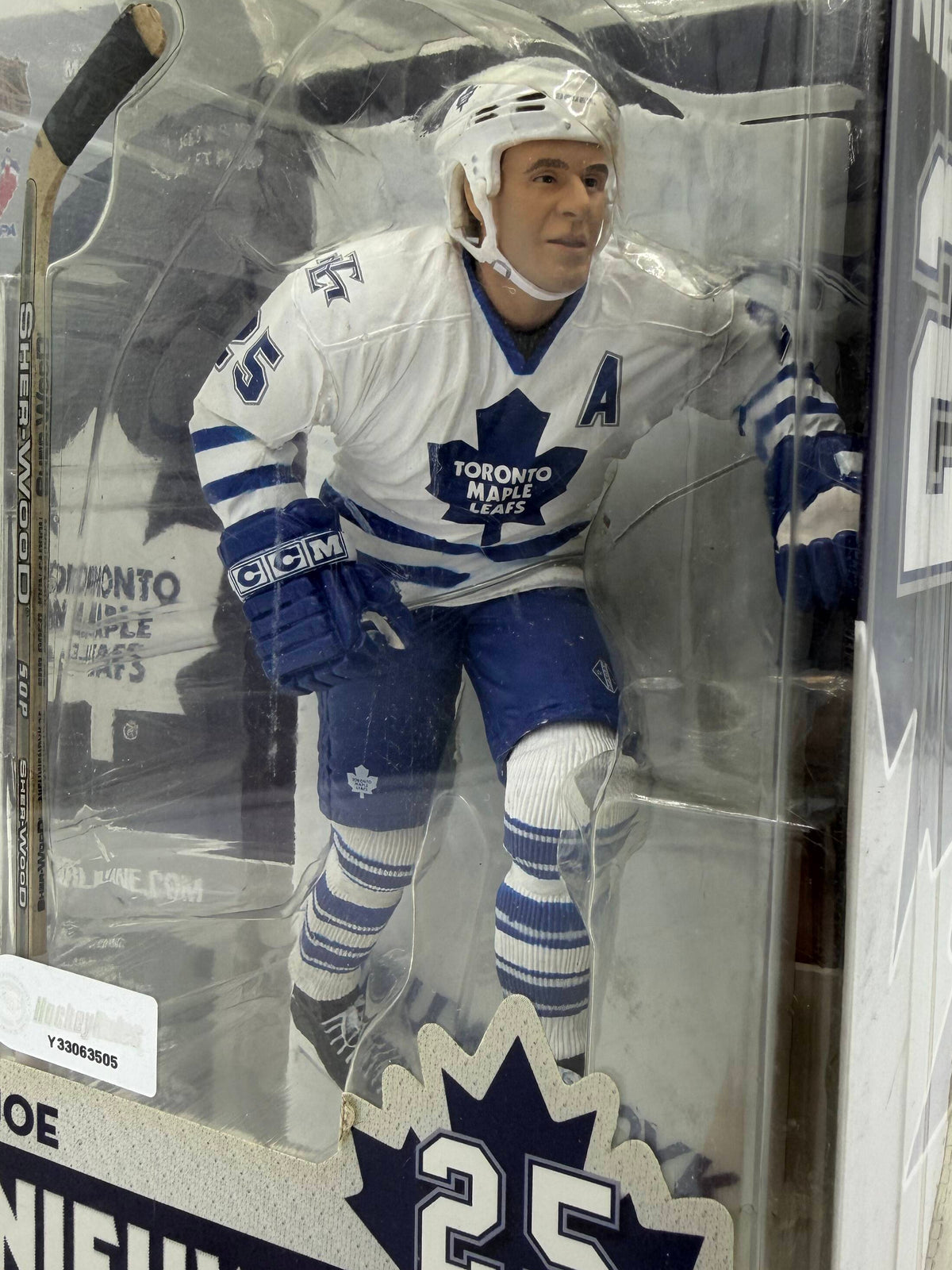2005 McFarlane SportsPicks NHL Series 11 Joe Nieuwendyk Toronto Maple Leafs 6-inch Action Figure