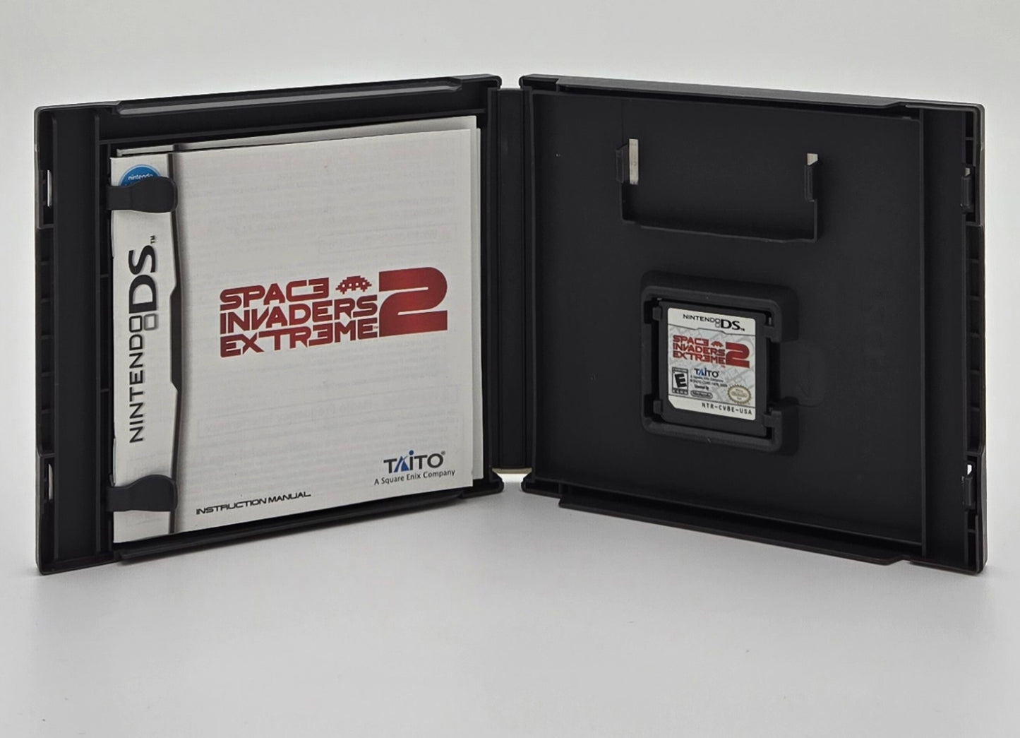 2009 Space Invaders Extreme 2 DS Video Game Cartridge In Box