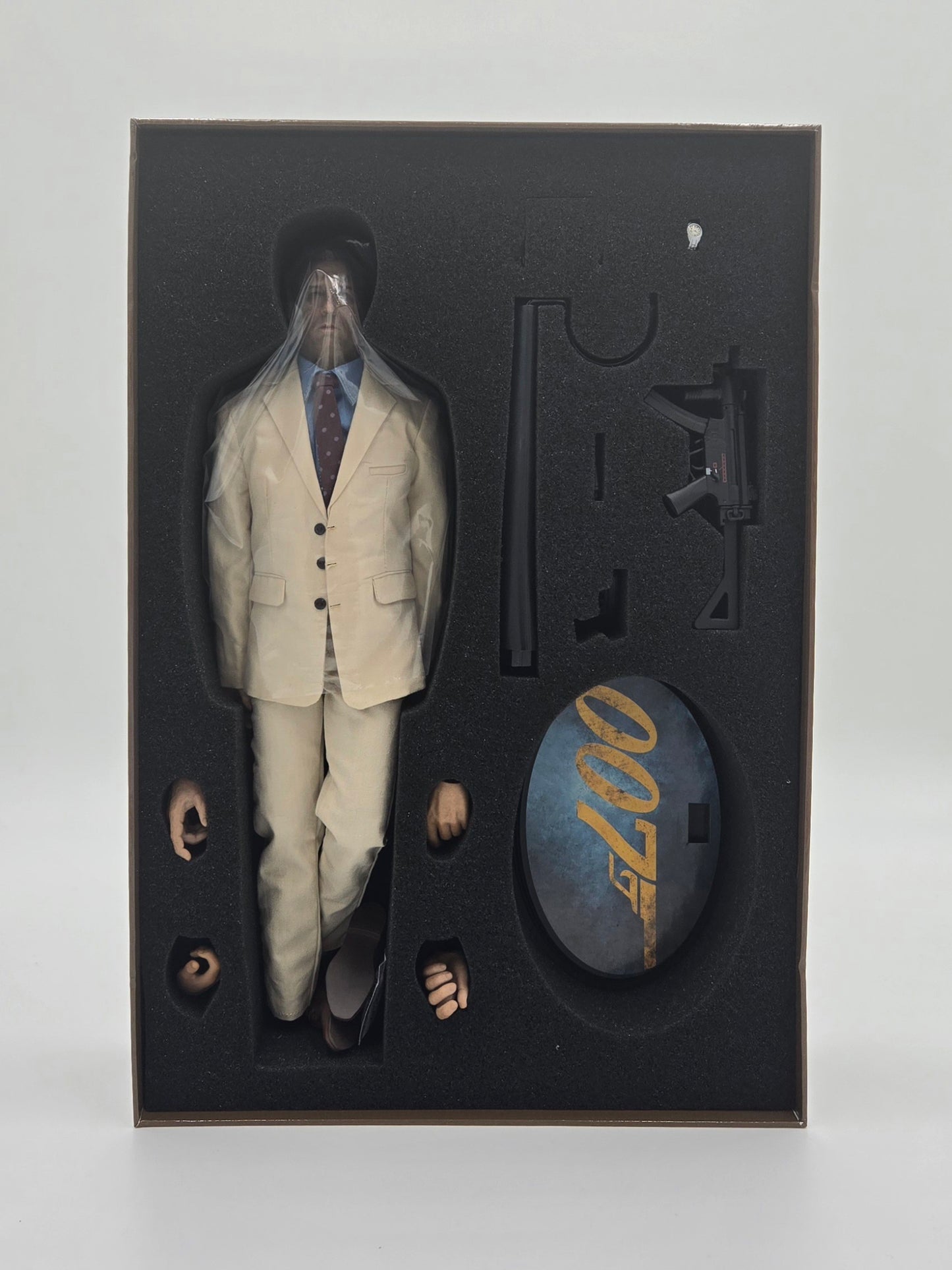 Present Toys James Bond 007 Daniel Craig Action Figure