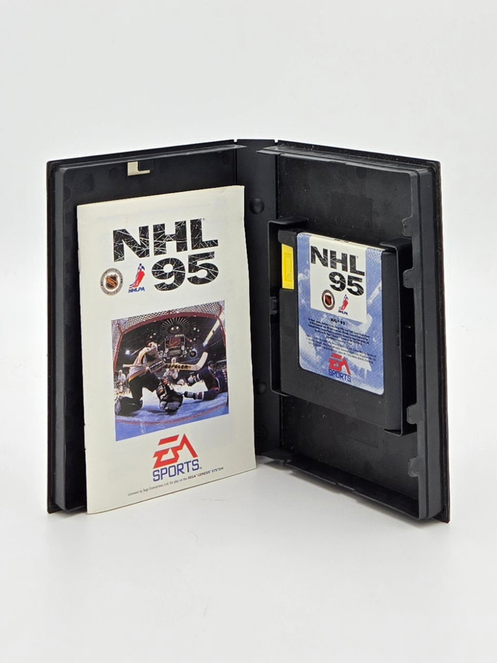 1994 EA Sports NHL Hockey '95 Sega Genesis Video Game Cartridge Complete in Box