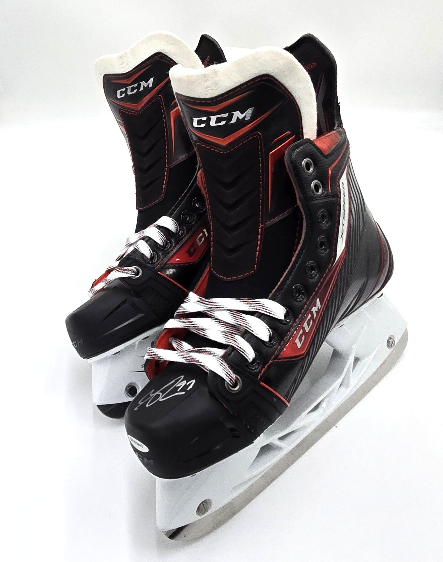 Connor McDavid CCM Jetspeed Autographed Skates Upper Deck UDA Certified