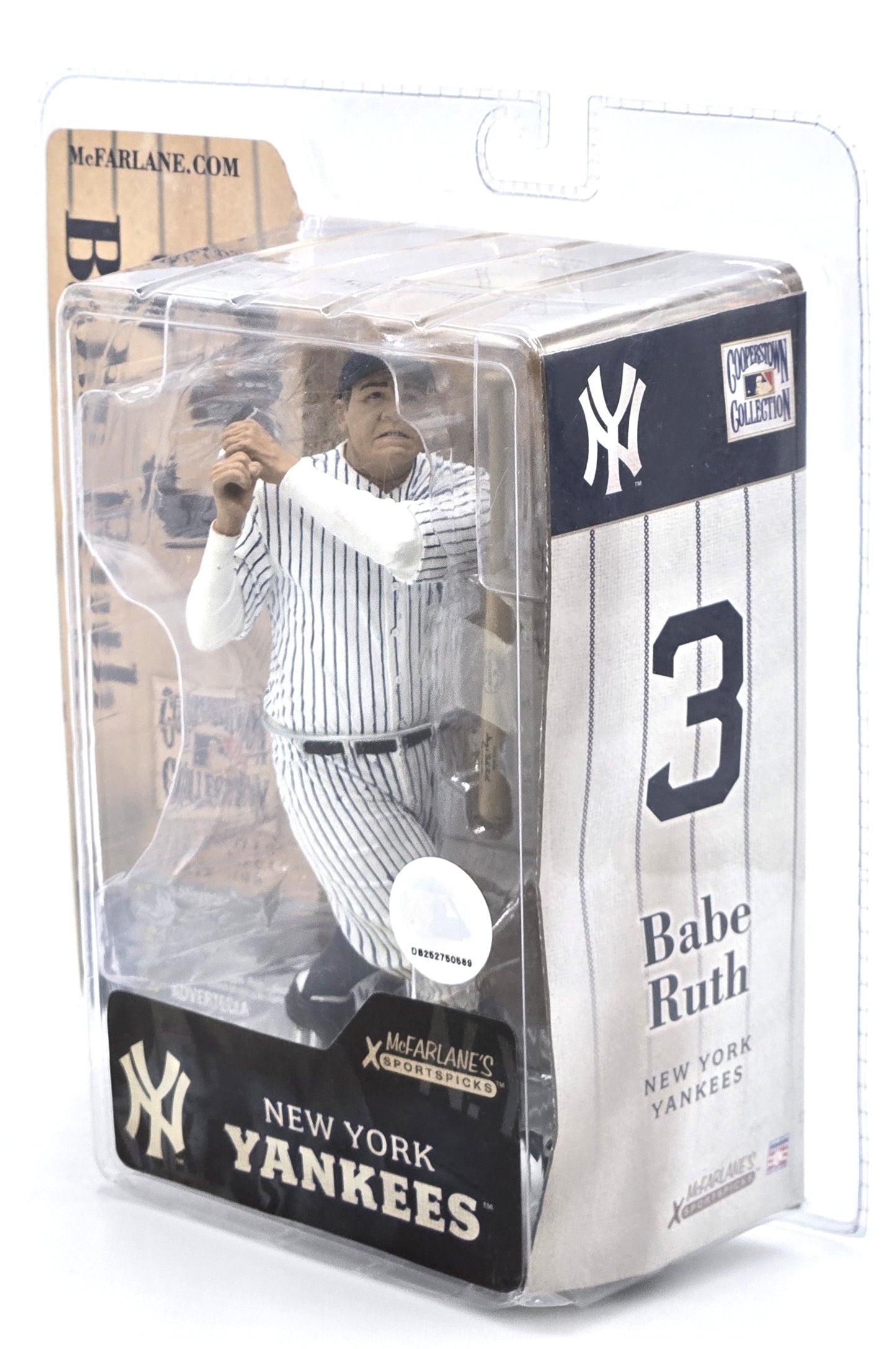 2005 McFarlane's SportsPicks Cooperstown Collection Series 2 Babe Ruth 6in Figure