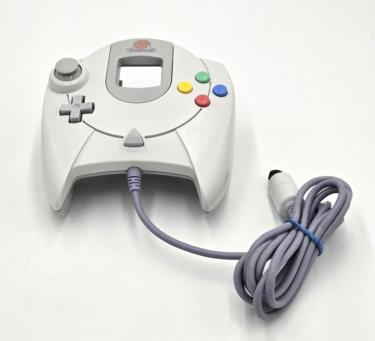 Pre-Owned 1999 Sega Dreamcast Gray Console in Box - No A/V Cable EX-Near Mint Condition Tested