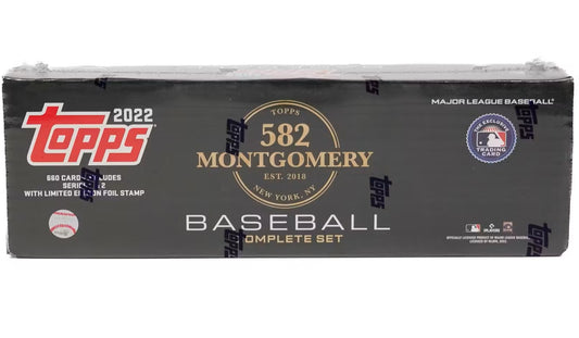 2022 Topps 582 Montgomery Club Complete Factory Set Baseball Box (660 Cards)
