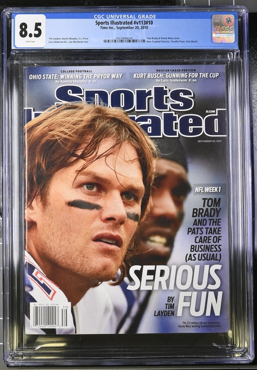 2010 Sports Illustrated Magazine Graded CGC 8.5 Tom Brady, Randy Moss Cover Newsstand Edition