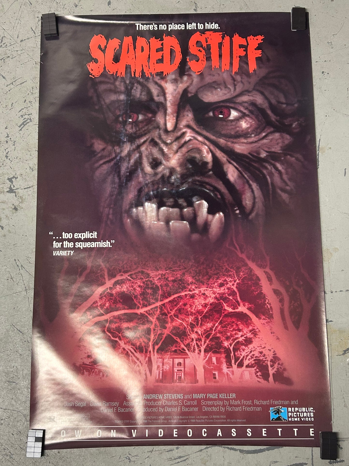 Scared Stiff (1987) Original Vintage Movie Poster VG-EX Condition