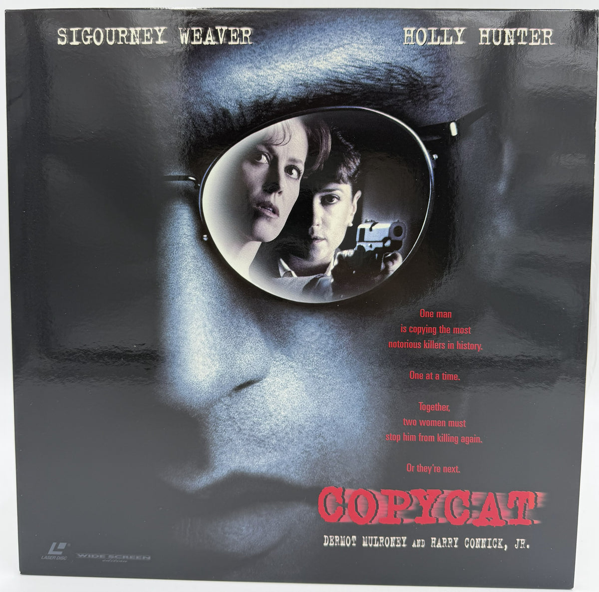 Copycat (1995) LaserDisc - Sigourney Weaver, Holly Hunter - Widescreen Edition - Warner Home Video - EX