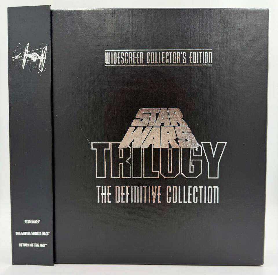 Star Wars Trilogy: The Definitive Collection (1977-1983 / 1993) Widescreen Collector's Edition CAV Box Set – LaserDisc - EX