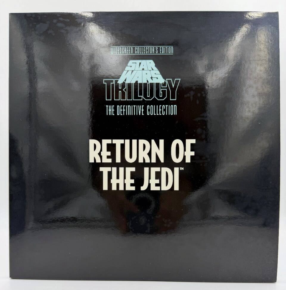 Star Wars Trilogy: The Definitive Collection (1977-1983 / 1993) Widescreen Collector's Edition CAV Box Set – LaserDisc - EX