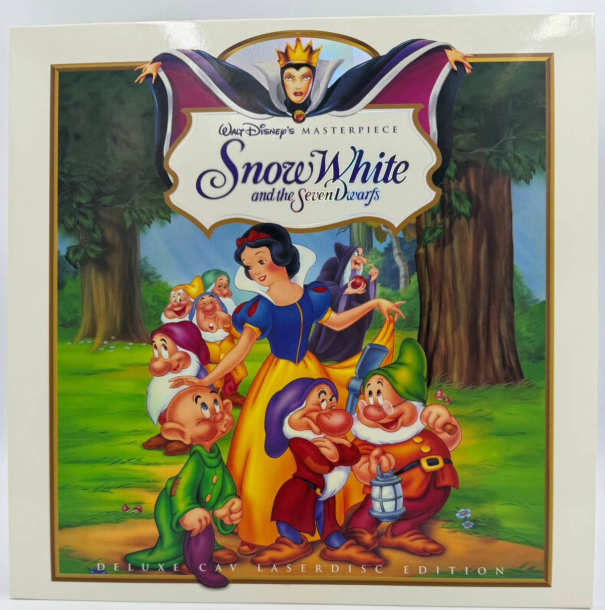 Snow White and the Seven Dwarfs (1937 / 1994) Masterpiece Deluxe CAV Edition Box Set – LaserDisc - VG+