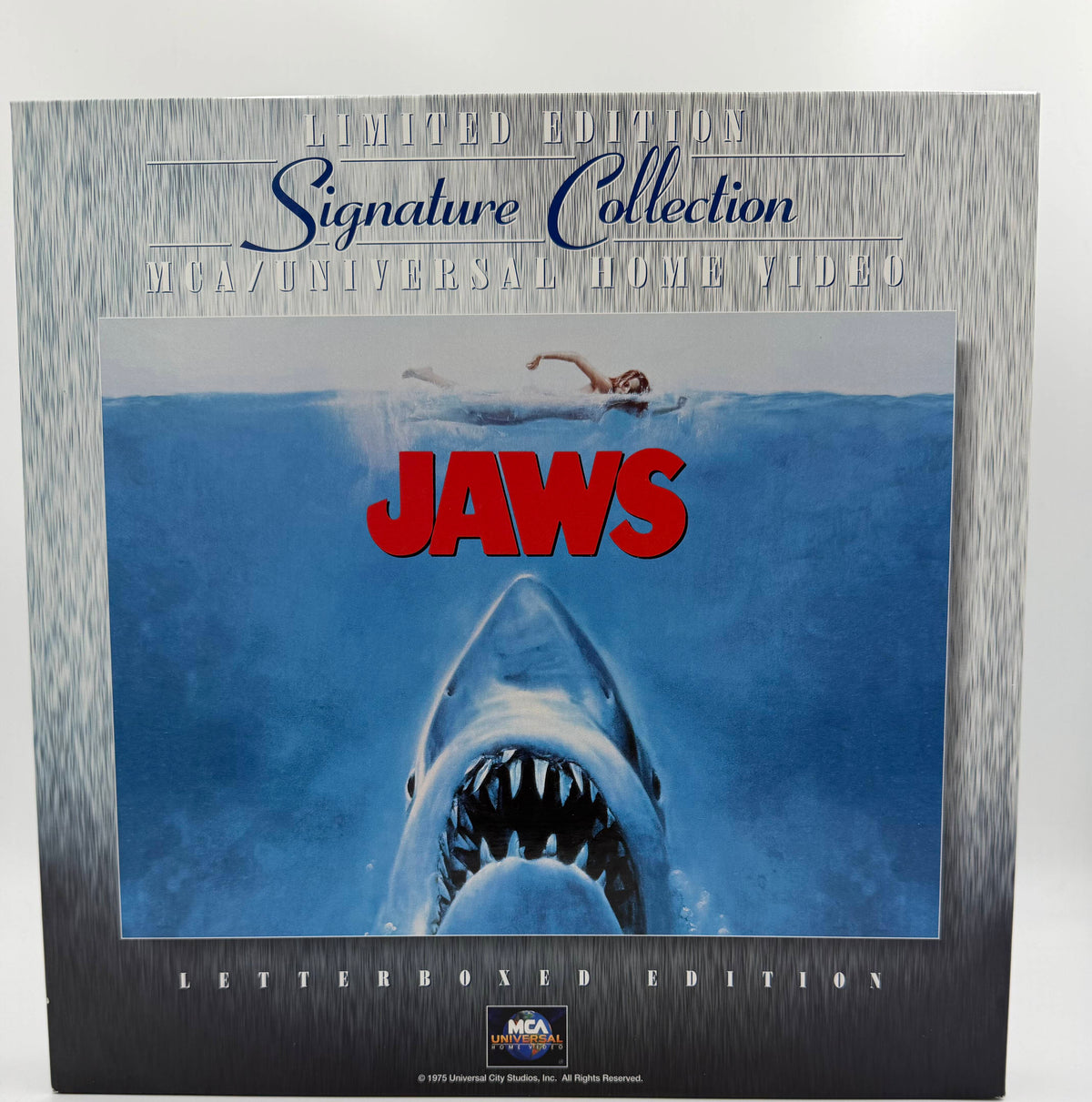Jaws (1975 / 1995) Limited Edition Signature Collection CAV Letterboxed Box Set – LaserDisc - EX