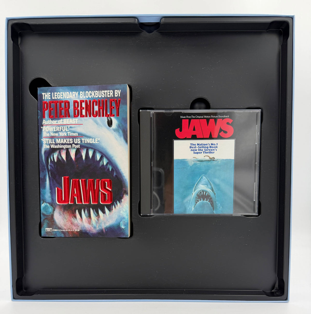 Jaws (1975 / 1995) Limited Edition Signature Collection CAV Letterboxed Box Set – LaserDisc - EX