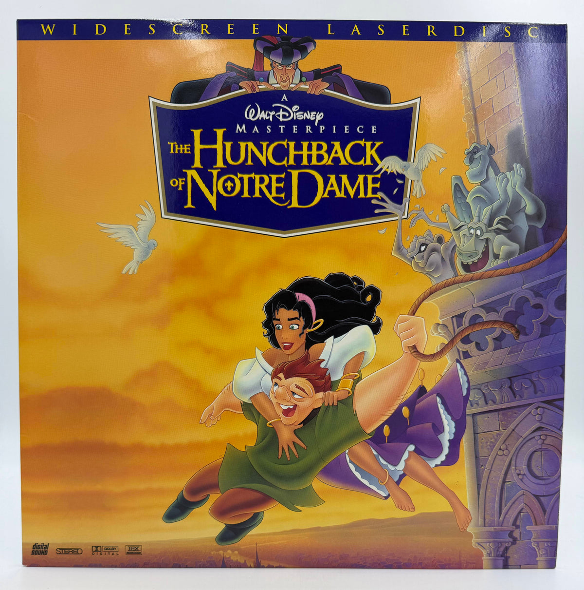 Walt Disney's Masterpiece: The Hunchback of Notre Dame (1996) Widescreen LaserDisc - EX