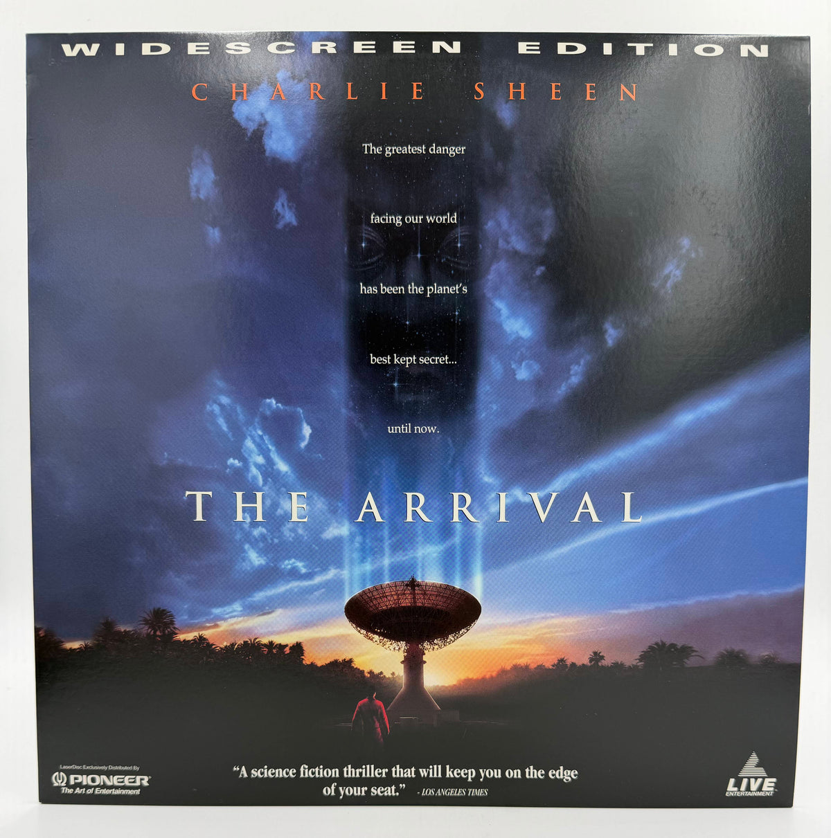 The Arrival: Widescreen Edition (1996) Live Entertainment / Pioneer Video LaserDisc - EX