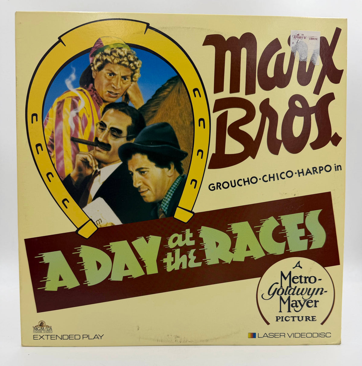 A Day at the Races (1937 / 1989) MGM/UA Home Video LaserDisc - EX