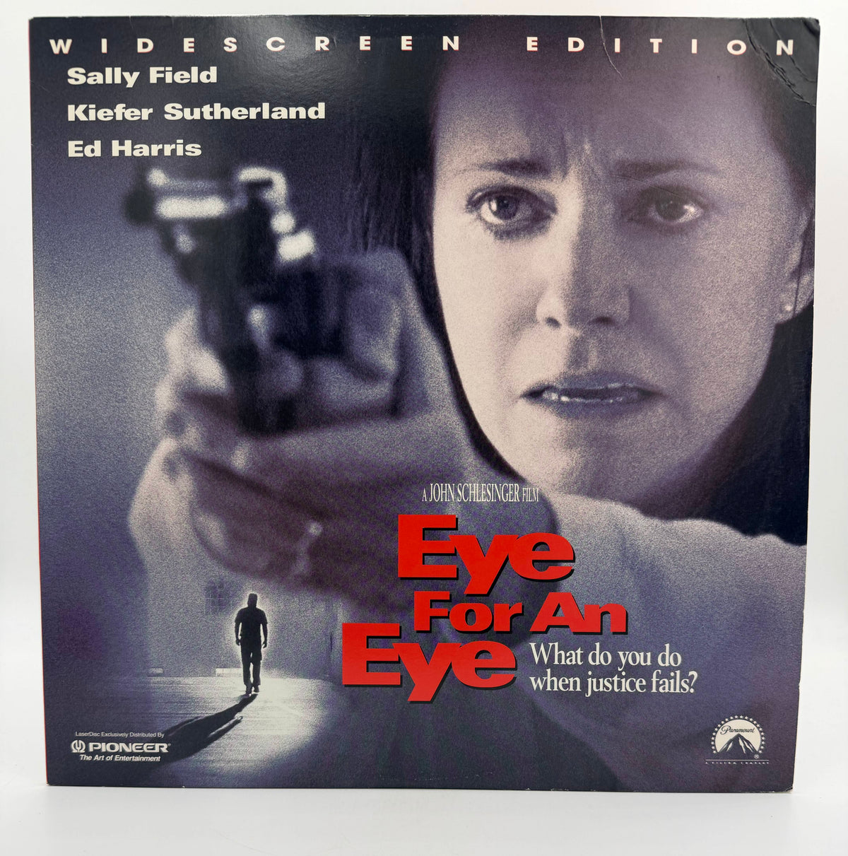 Eye for an Eye (1996) AC-3 Widescreen Edition LaserDisc - VG+