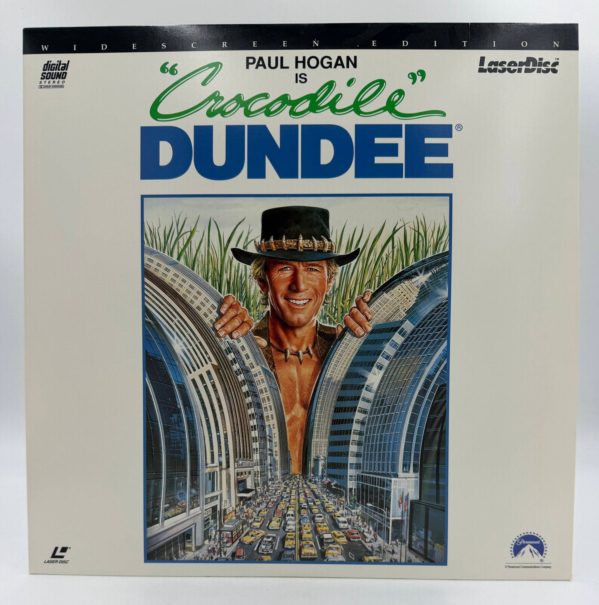 "Crocodile" Dundee: Widescreen Edition (1986 / 1991) Paramount Home Video / Pioneer LaserDisc - EX