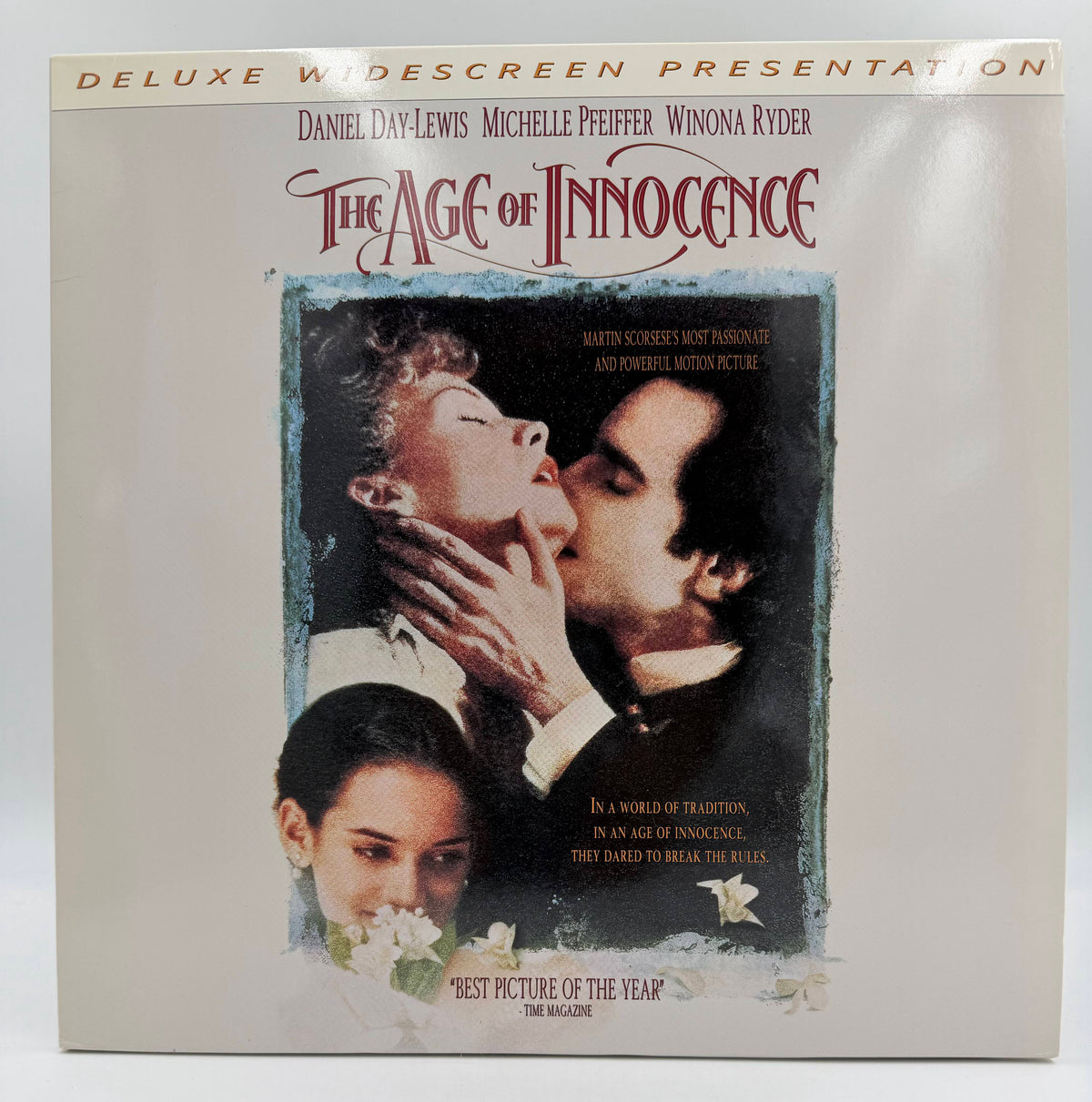 The Age of Innocence: Deluxe Widescreen Presentation (1993 / 1994) Columbia TriStar Home Video LaserDisc 2-Disc Set - EX