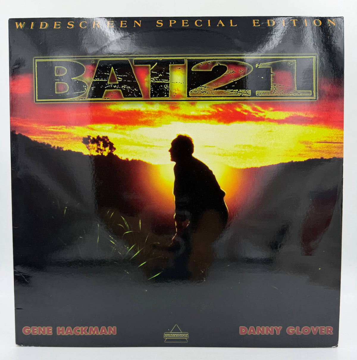 BAT 21: Widescreen Special Edition (1988 / 1997) Lumivision / Anchor Bay Entertainment LaserDisc - VG+