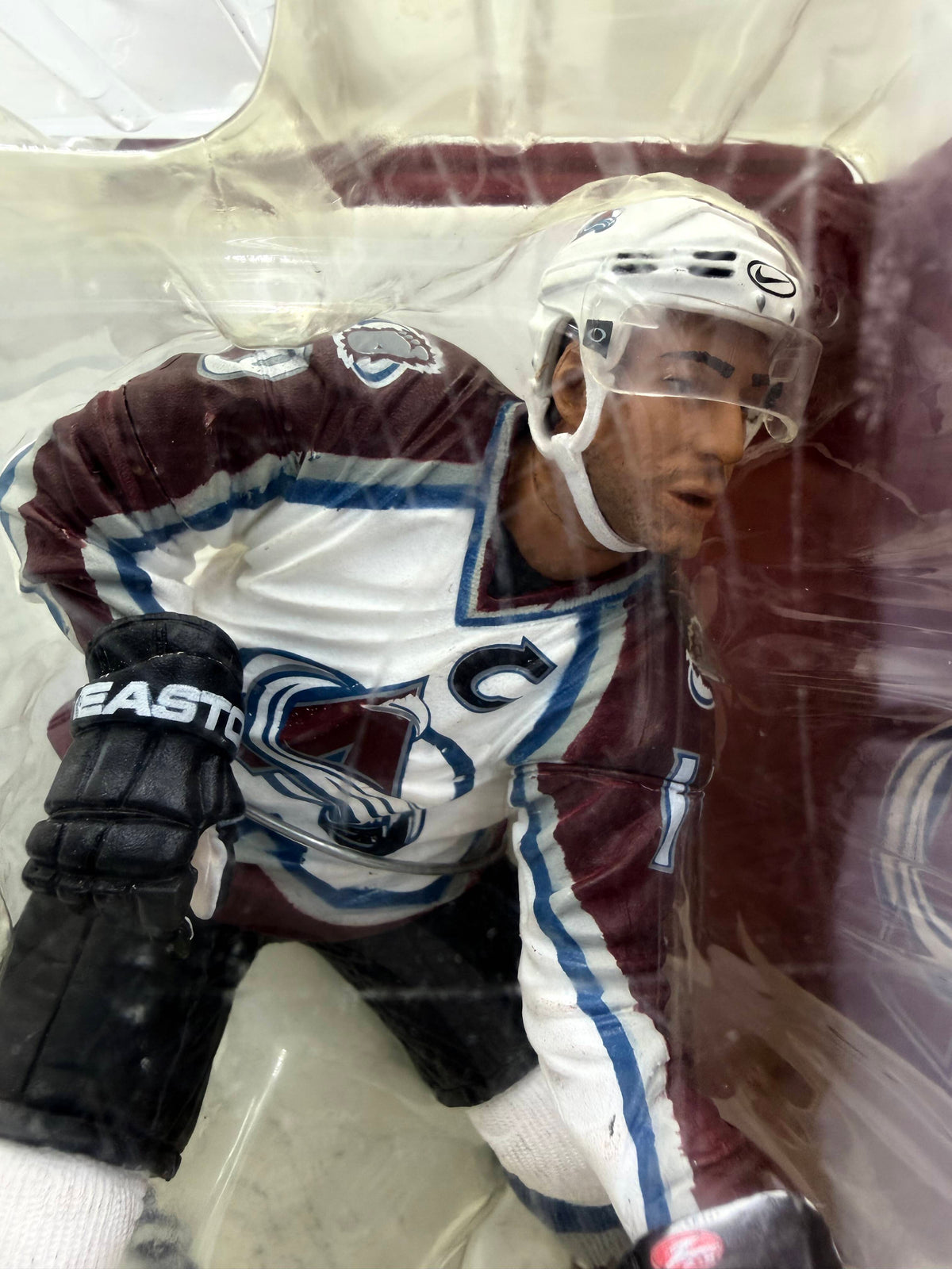 2004 McFarlane SportsPicks NHL Series 9 Joe Sakic 2 Colorado Avalanche 6-inch Action Figure