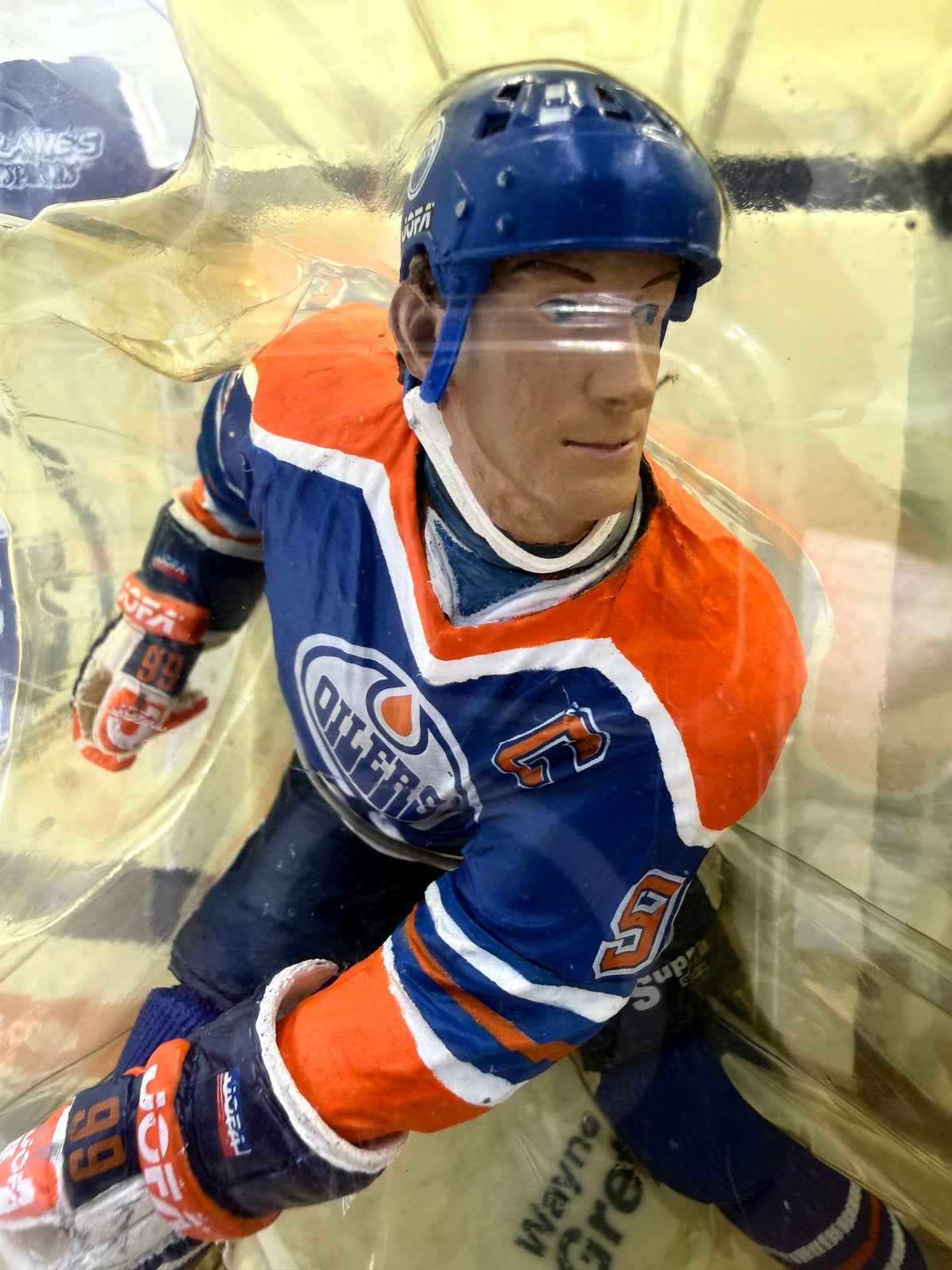 2004 McFarlane SportsPicks NHL Legends Series 1 Wayne Gretzky Edmonton Oilers Blue Jersey 6-inch Action Figure