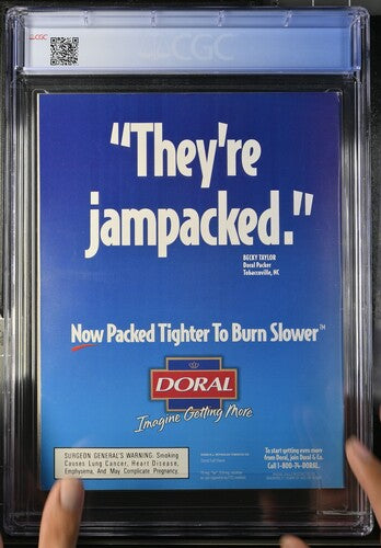 2000 Sports Illustrated Graded Magazine CGC 8.5 1st Vince Carter Newsstand