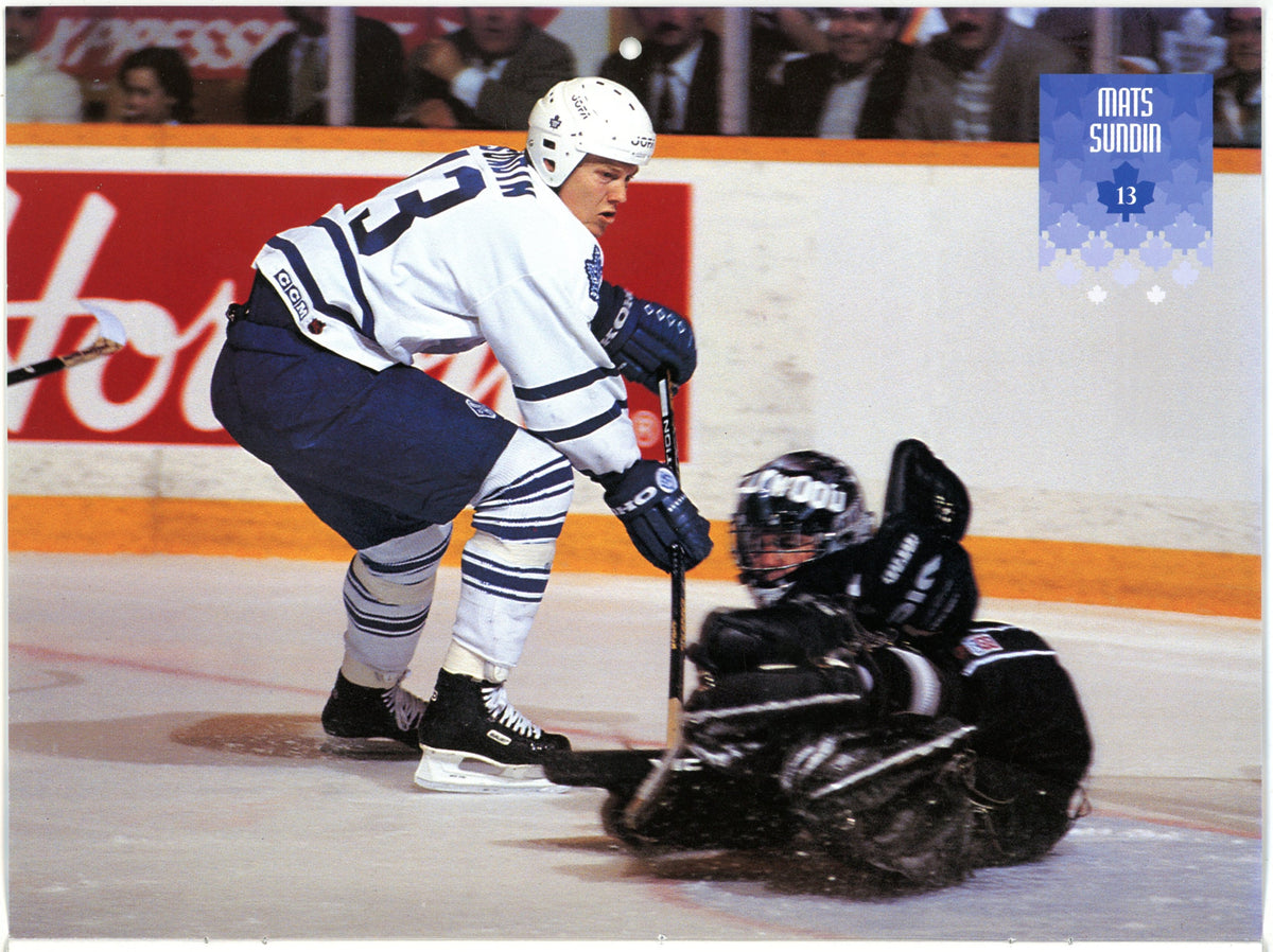 1995/96 Toronto Maple Leafs Official Vintage Calendar 11" x 8" Doug Gilmour Cover