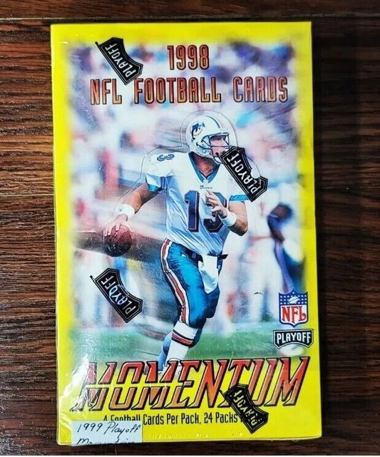1998 Playoff Momentum Football Cards Box (24 Packs) Manning, Moss RC Year