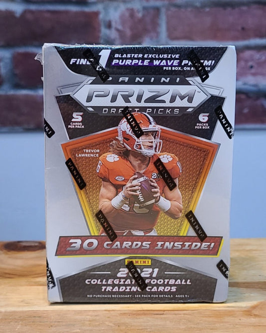 2021 Panini Draft Collegiate Football Cards Blaster Box (30 Cards)