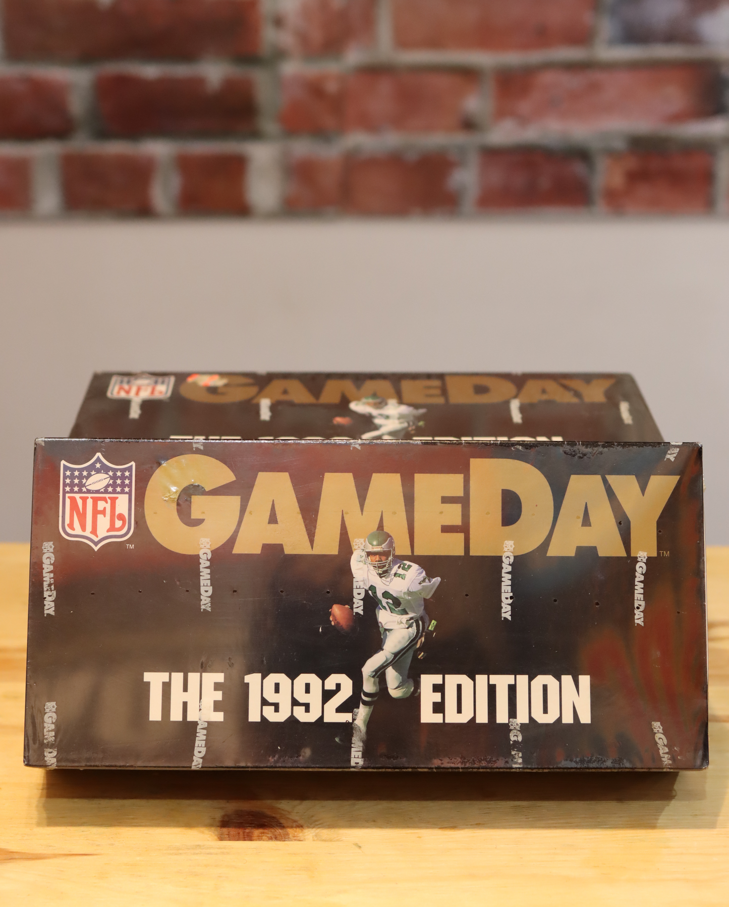 1992 Game Day NFL Football Card Factory Sealed Wax Box (36 Packs)