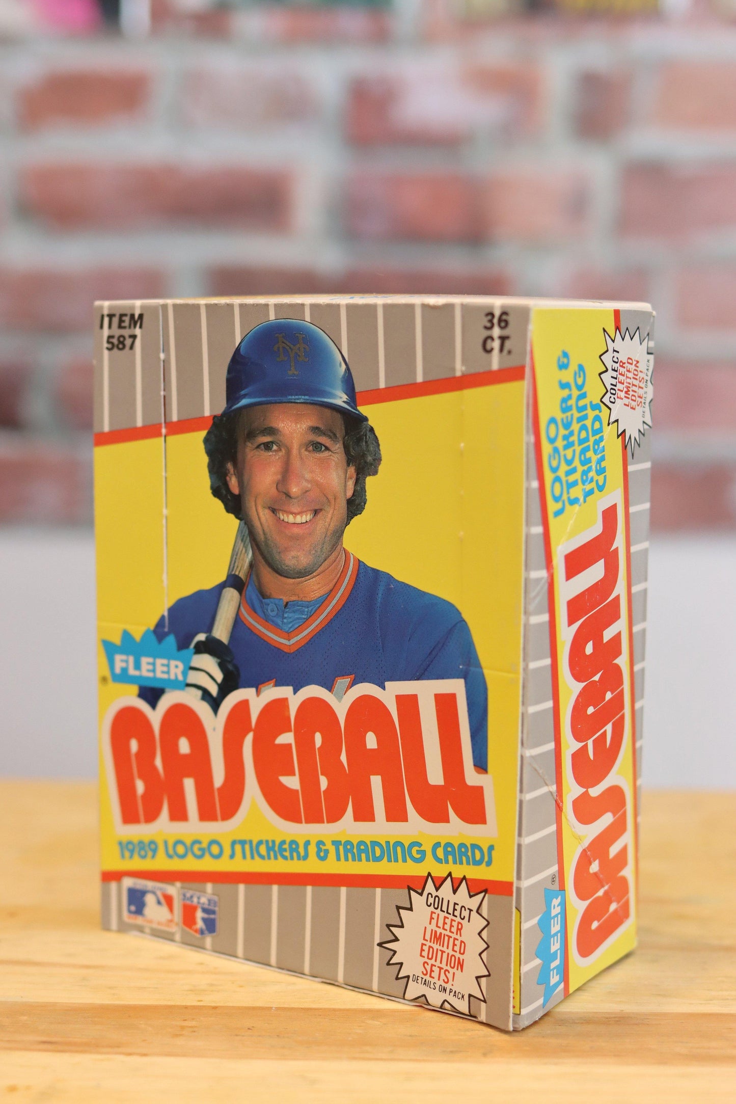 1989 Fleer Baseball Card Wax Box (36 Packs) - FLIP Collectibles Shop