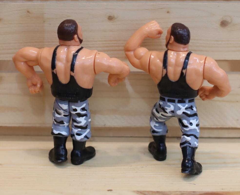 1992 Hasbro The Bushwackers Loose WWF Wrestling Figure Near-Mint!
