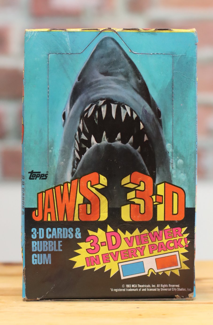 1983 Topps Jaws 3-D Movie Trading Cards Box (36 Packs)