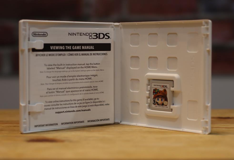 Super Mario 3D Land Nintendo 3DS Video Game Complete