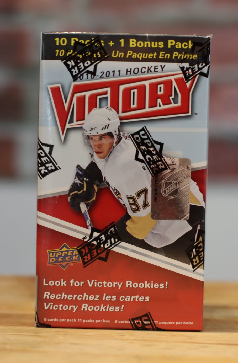 2010/11 Upper Deck Victory Hockey Cards Retail Blaster Box (11 Packs)