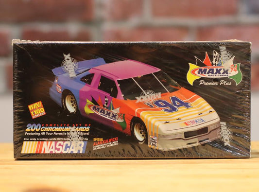 1994 MAXX Nascar Racing Collector Trading Cards Factory Sealed Set (200 Cards)