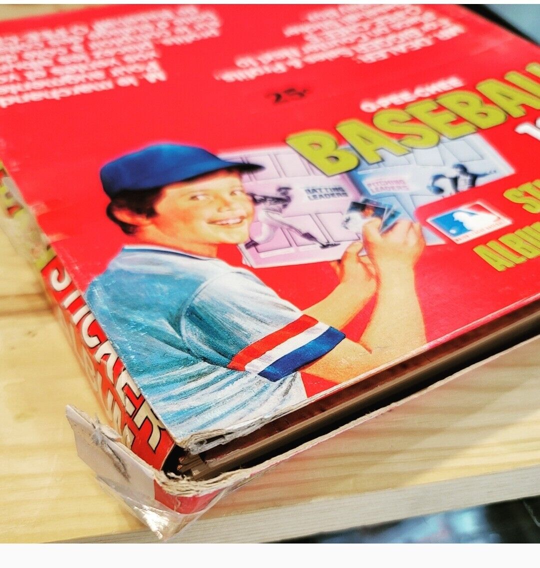 1982 OPC O-Pee-Chee Baseball Stickers Album Vendor Display Box (10 Books)