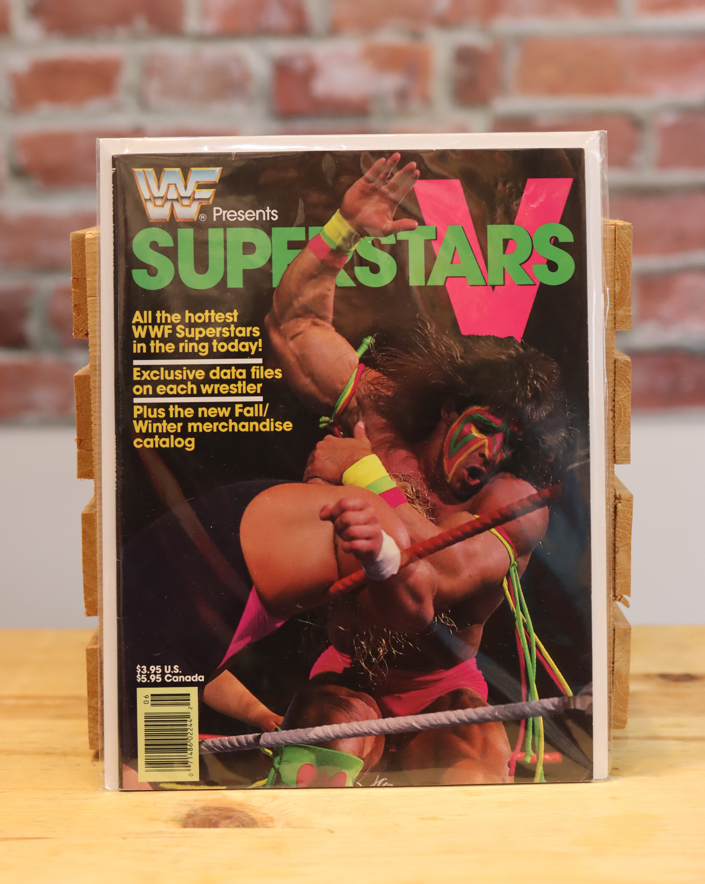Original WWF WWE Superstars V Vintage Wrestling Magazine Ultimate Warrior (1990)