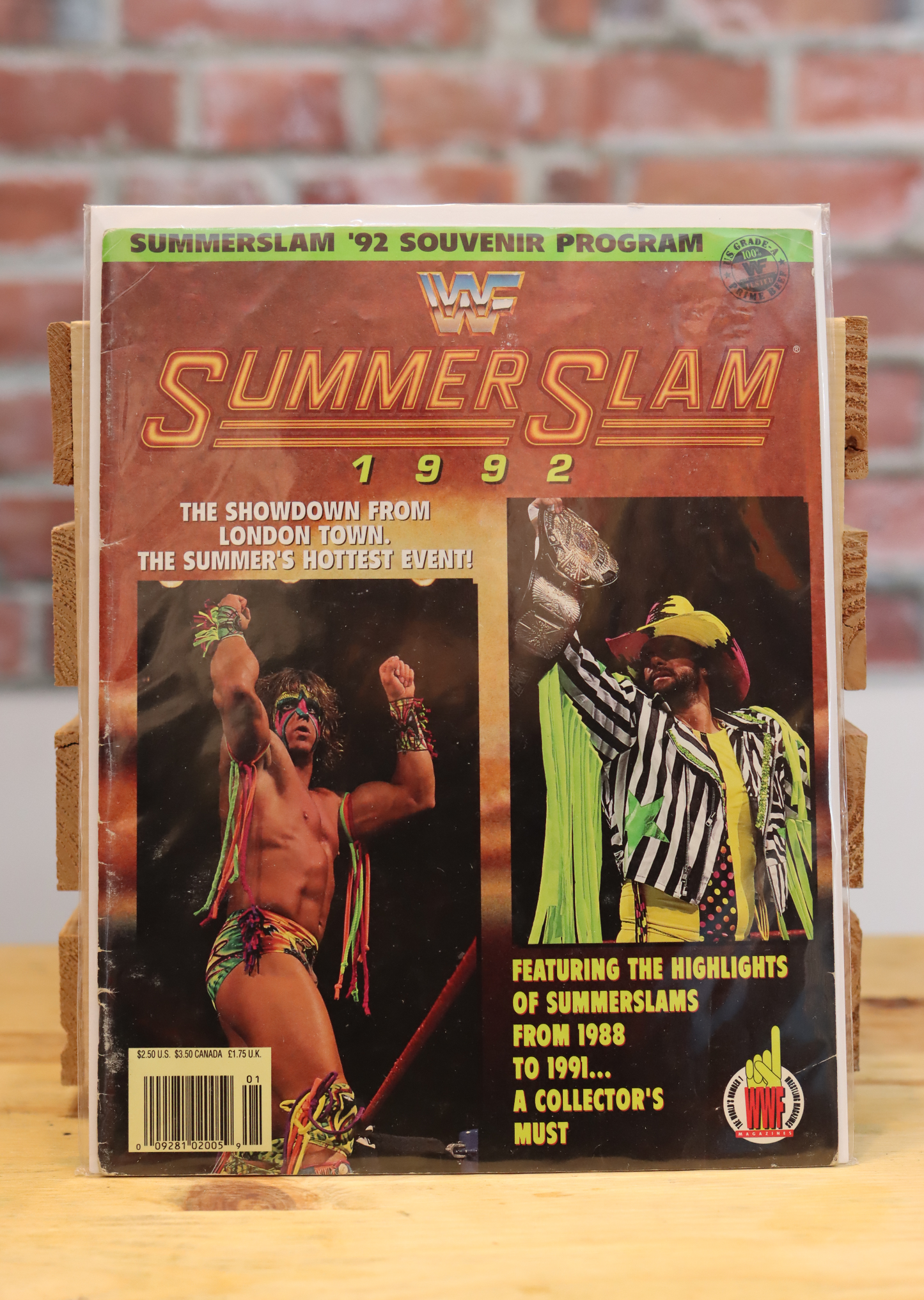 Original WWF WWE Summer Slam Vintage Wrestling Program Macho Man/Ultimate Warrior (August 1992)