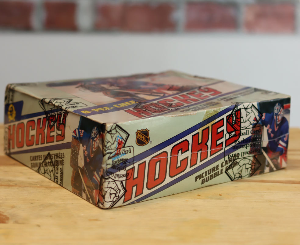1981/82 OPC O-Pee-Chee Hockey Card Wax Box (48 Packs)